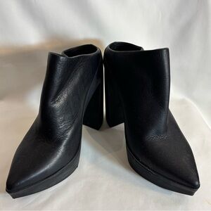 VIC MATIÉ Sz 37 Mules Pointy Toe Slide On Leather Chunky Heel Made in Italy